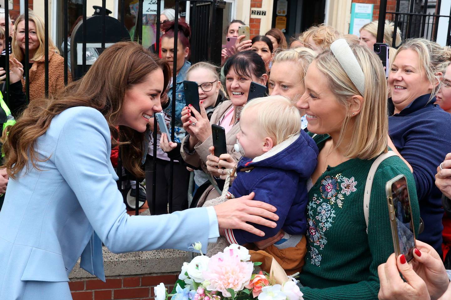 Kate Princess Of Wales Praised For Keeping Composure After Being ...